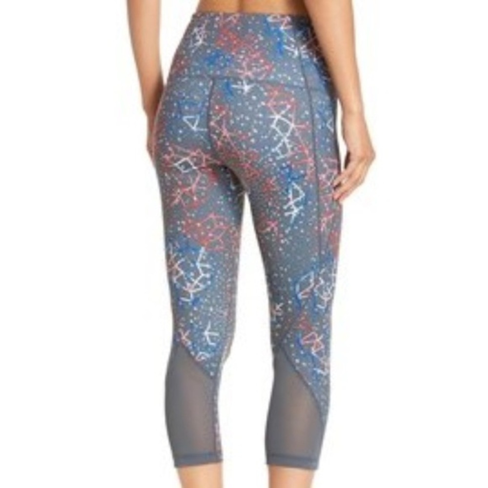 Zella Hatha High Waist Crop Leggings,‎ Size XS